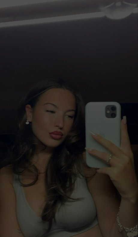 Antonia Chiara pornstar beautiful img