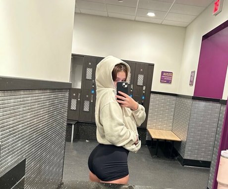 Leslie Emma free pornstar picture