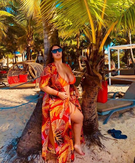 alessiabarbarossa star pretty pictures