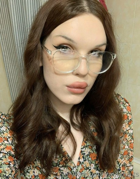 milana ts hd pornstar galleries