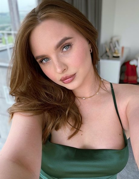 lilathrills pornstar sex img