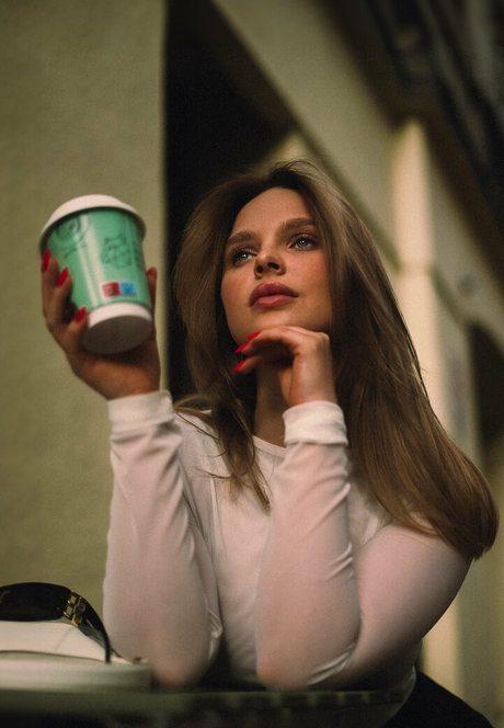 lilathrills model porn img