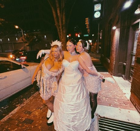 Rachel Pate erotic model img