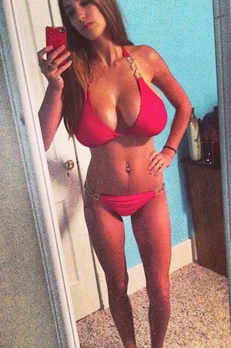 Amanda Dodson Thompson star erotic pictures