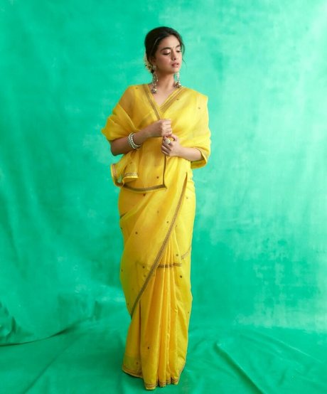 Keerthy Suresh model art img