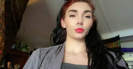 Raven Hite model sex images