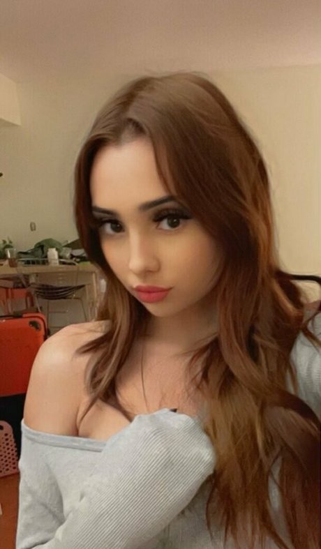 isabellaroy nude pornstar image