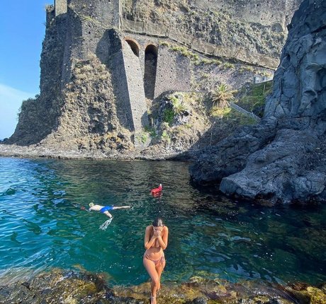 lotem passal pornstar free pics