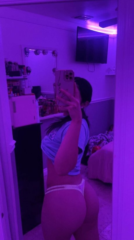 ayelenn model beautiful image