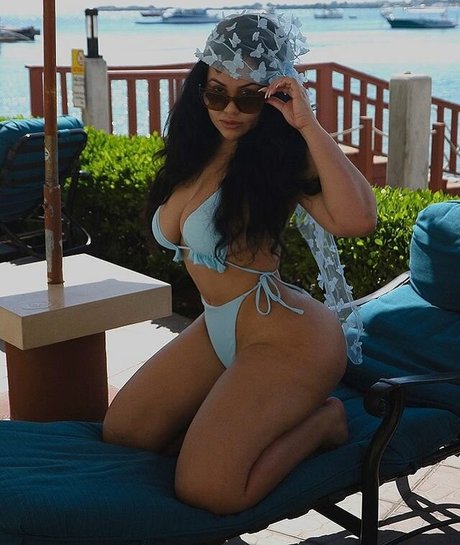 Roxsana Diaz model hot galleries