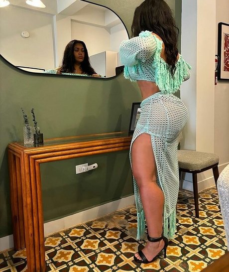 Roxsana Diaz perfect pornstar img