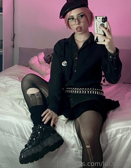 lui storm free star photo