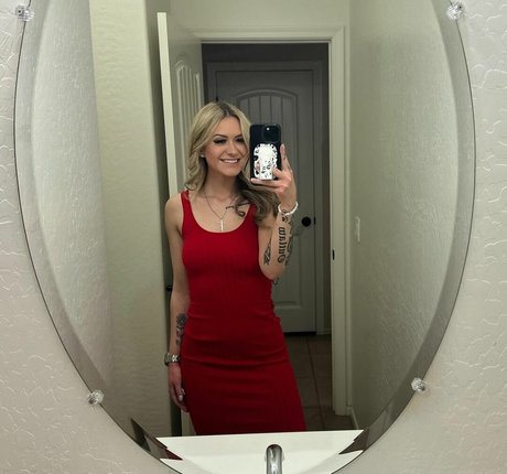 Taylor Murray sex actress photo