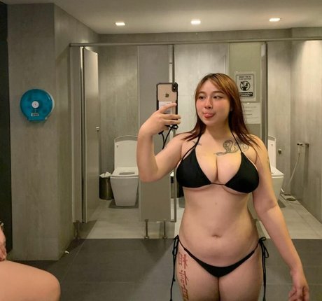 asian teen feet onlyfans sex photo