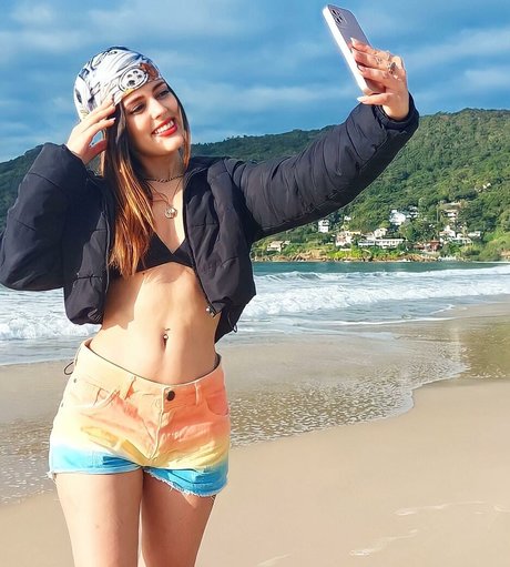 Melanie Ott model nudes images