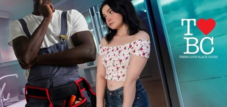 Virgin Butterfly pornstar nice photos