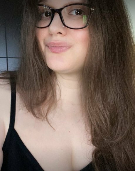 bbmaminextdoor model porn pictures