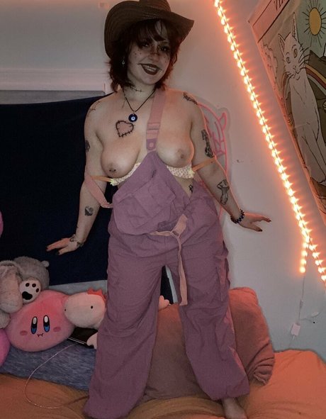 Yourbunnybrat erotic star galleries