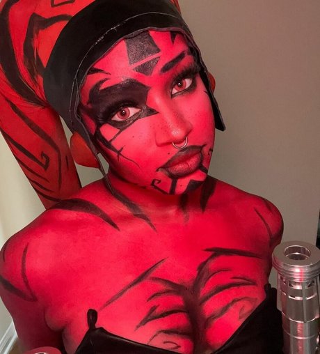 babe onlyfans pornographic images