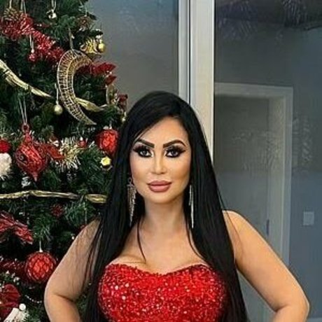 Ana Paulo Oliveira Influencer Milf nude star pictures