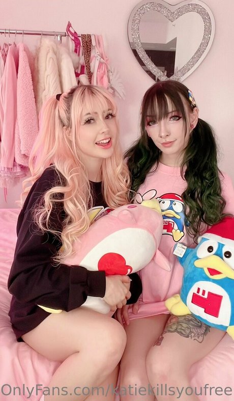 katiekillsyoufree nice pornstar image