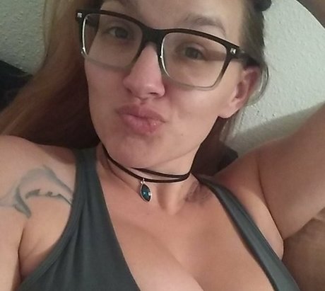 Feline Anchor star sex galleries