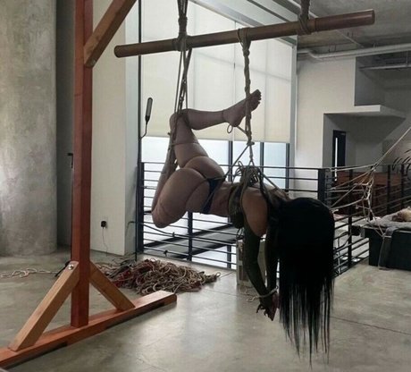 isyourgirlangie model best photos