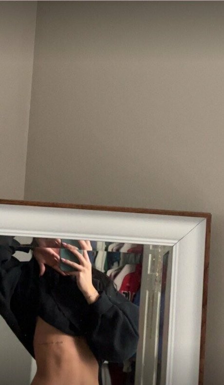 kylienelson star hd photos