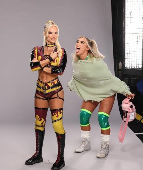 asian brunette onlyfans hot sex pic