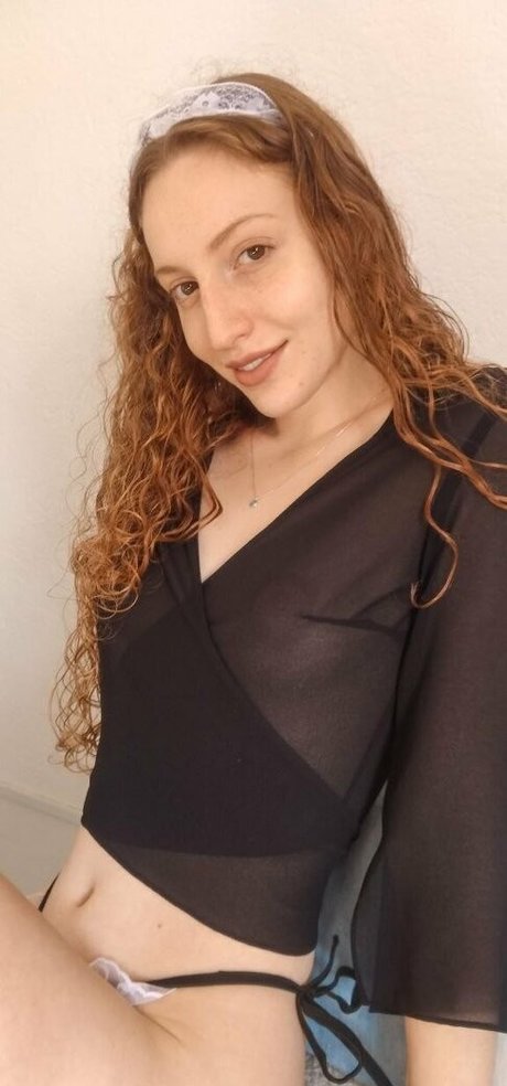 amateur blonde onlyfans pretty picture