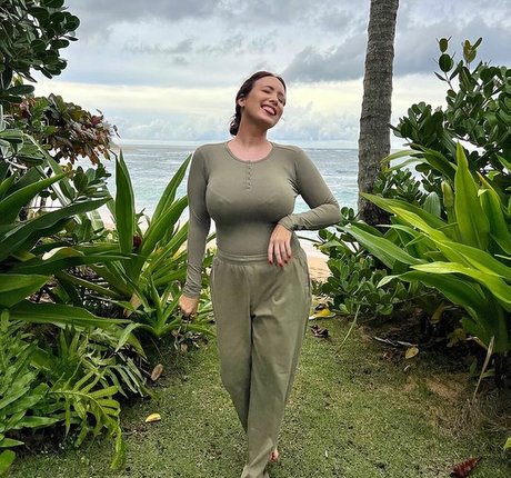 pov threesome onlyfans naked pics