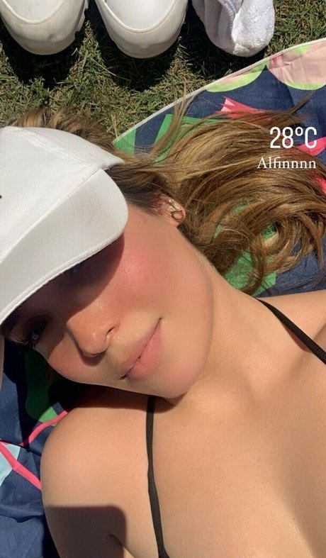 Paola Silerio star free gallery