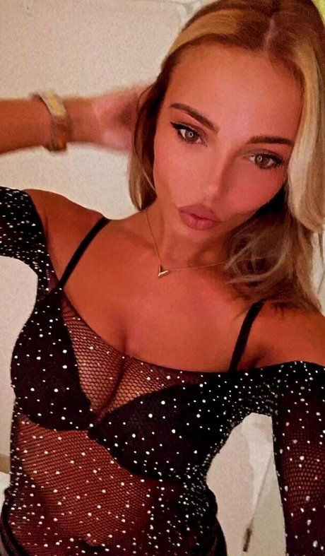 trimmed onlyfans pretty images