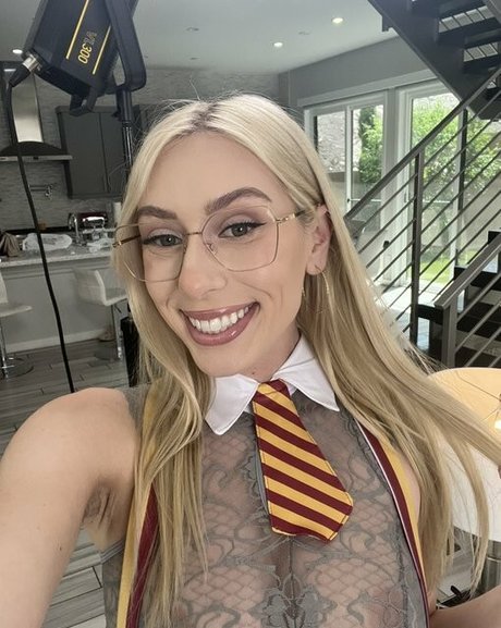 nerdy teen onlyfans free naked photo