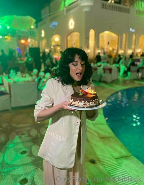 yoga asian onlyfans free nude images