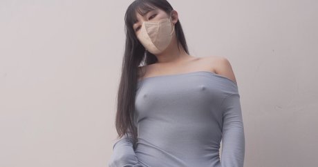 heeyuri model sexy images