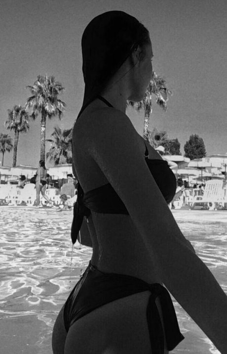 lovemimmi sex pornstar picture