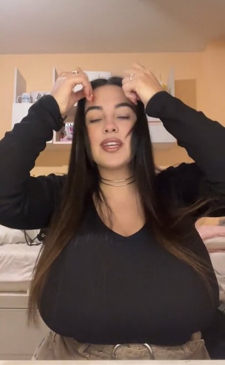 Anneris star nudes pic