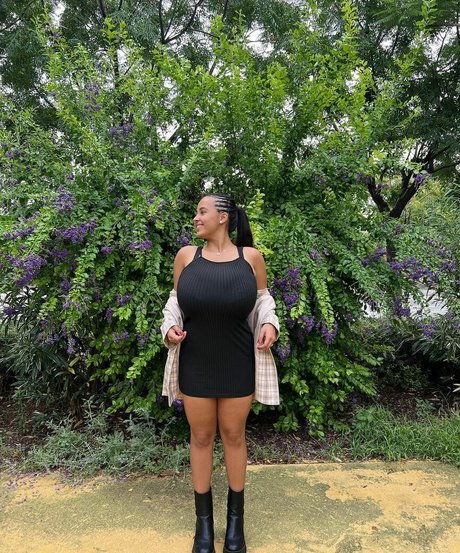 Anneris hot pornstar galleries