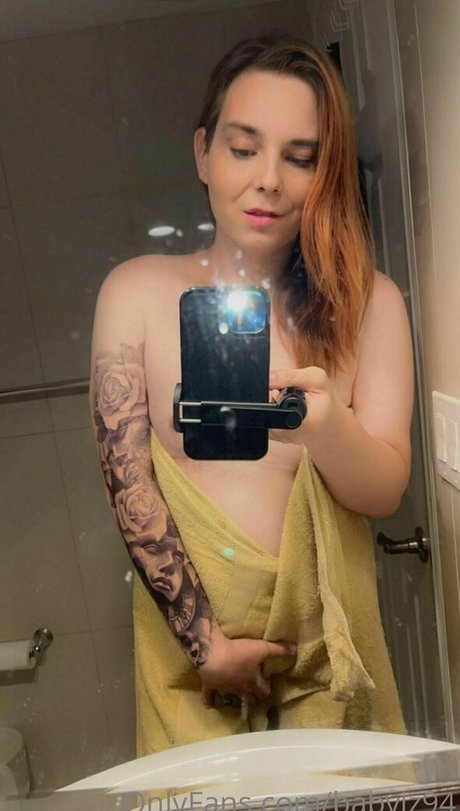 babyiz94 pornstar high quality gallery