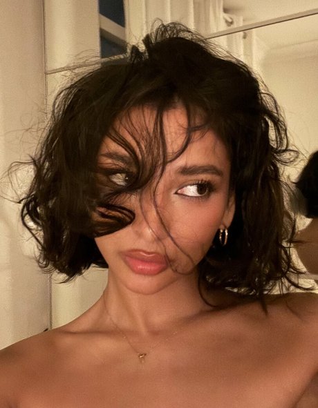 Zaina Sarah pornstar xxx galleries