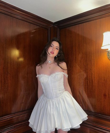 Sophie Silva star top archive