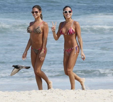 Bie Branca Feres model art pic