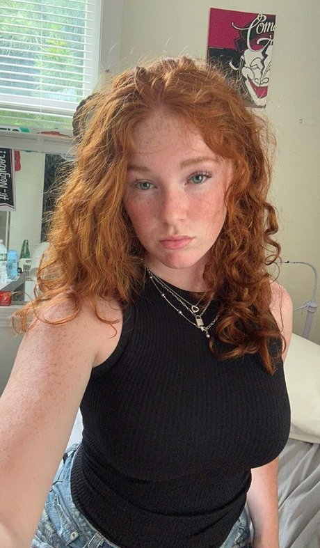 Kenziemahar pornstar sex pictures