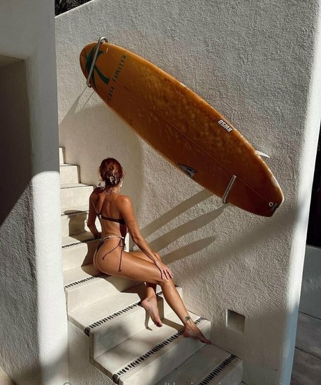 thejessicaexperience star naked photos