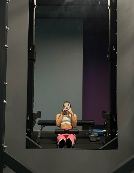 missemmy19 model porn galleries