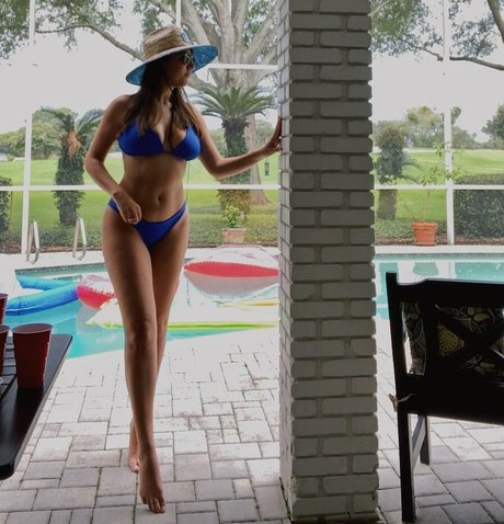 Monica Gonzalez nice actress gallery