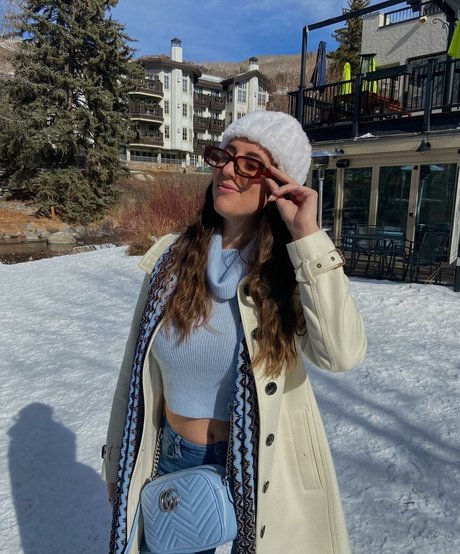 Monica Gonzalez star adult photos