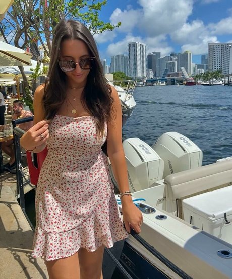 Monica Gonzalez sex pornstar galleries