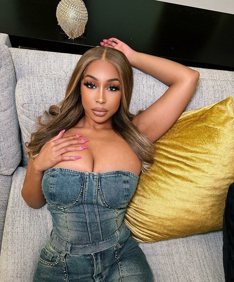 bbc milf onlyfans art naked gallery